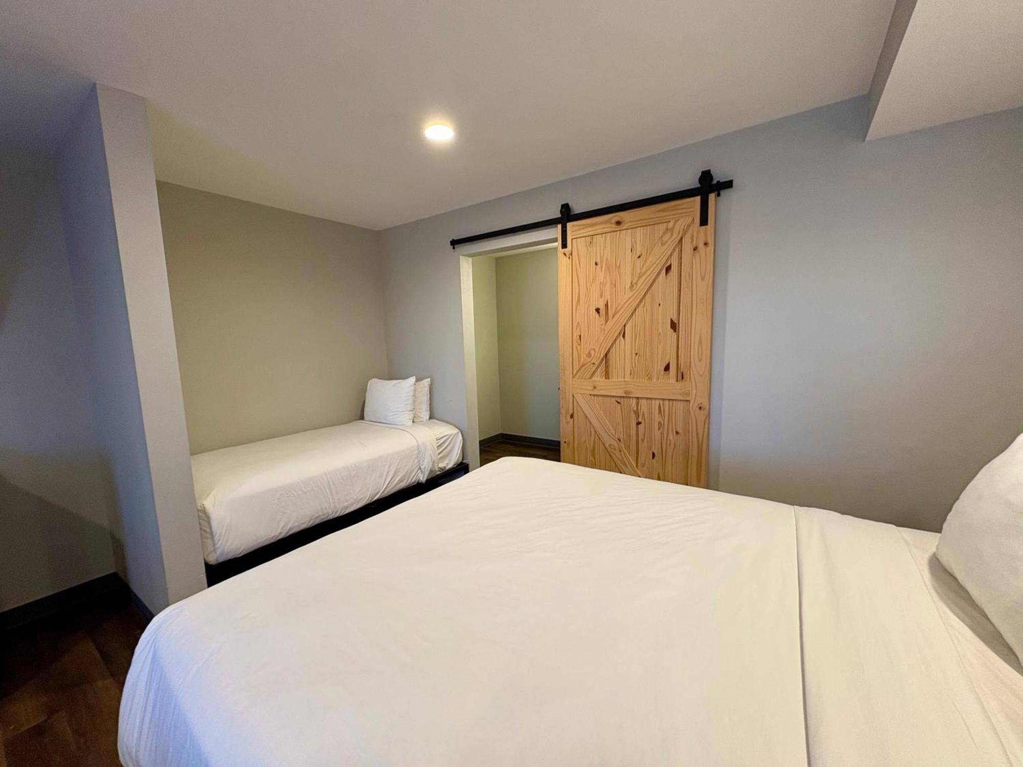 Americas Best Value Inn Wall Exterior foto